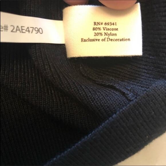 Justin Laurent Embellished Neck Top - Picture 9 of 9